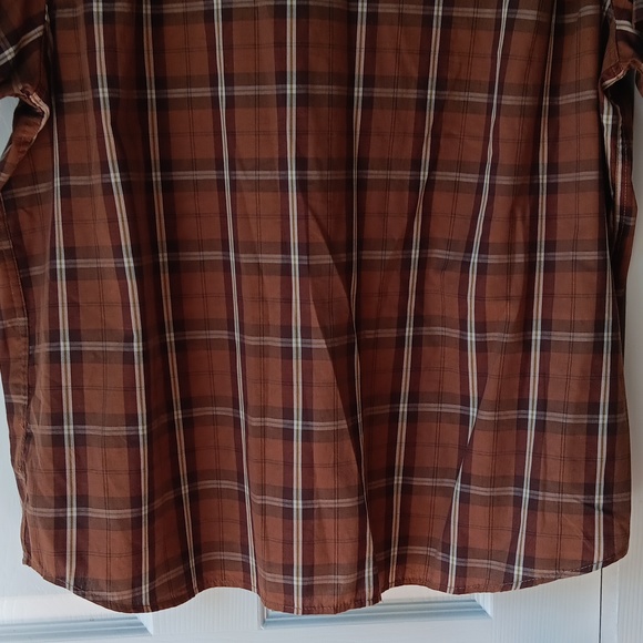 Shirt - Picture 6 of 6